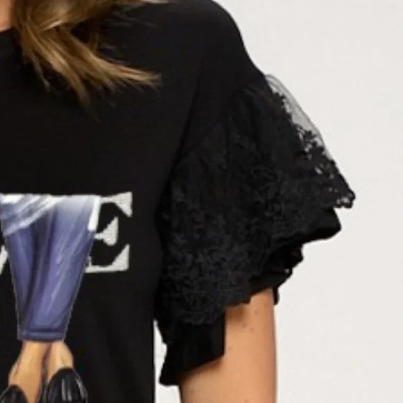 62 Euro Graphic Love Lace Ruffle Sleeves Top - Picture 2 of 2